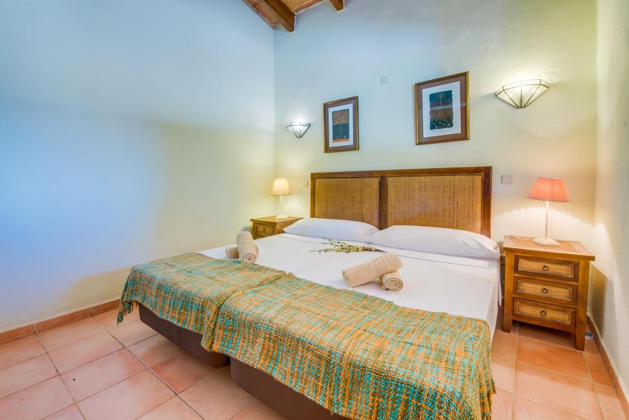 Finca Cas Padrins Manacor  Bagian luar foto
